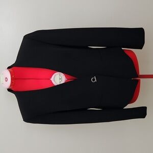 TAHARI black blazer size 10